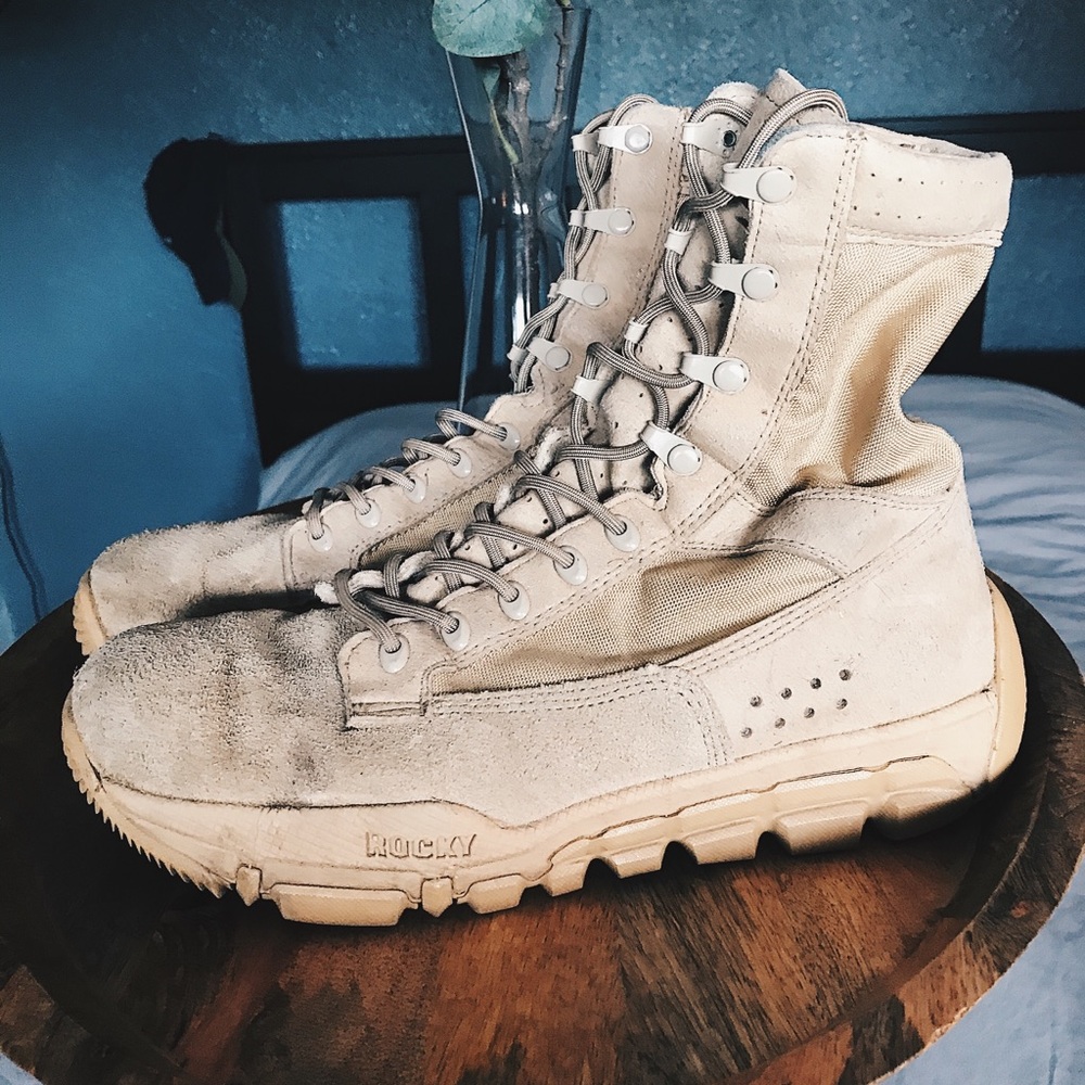 Rocky Desert Tan Combat Boots